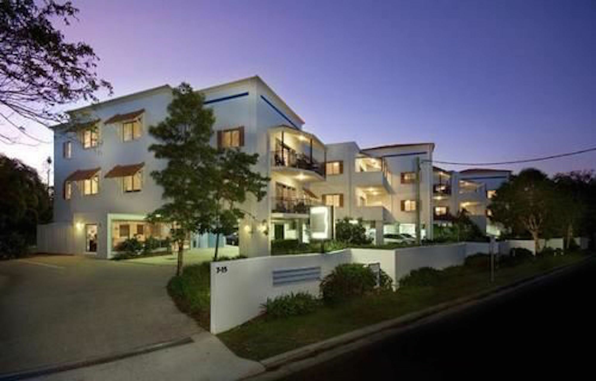 Rimini Holiday Apartments Noosaville Exterior foto